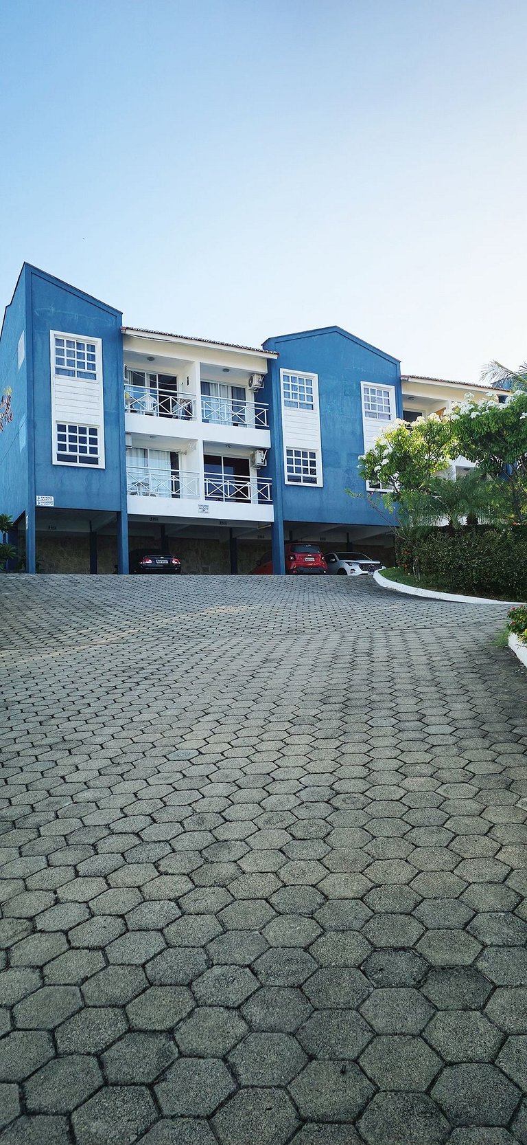 Yacht Village Praia JR