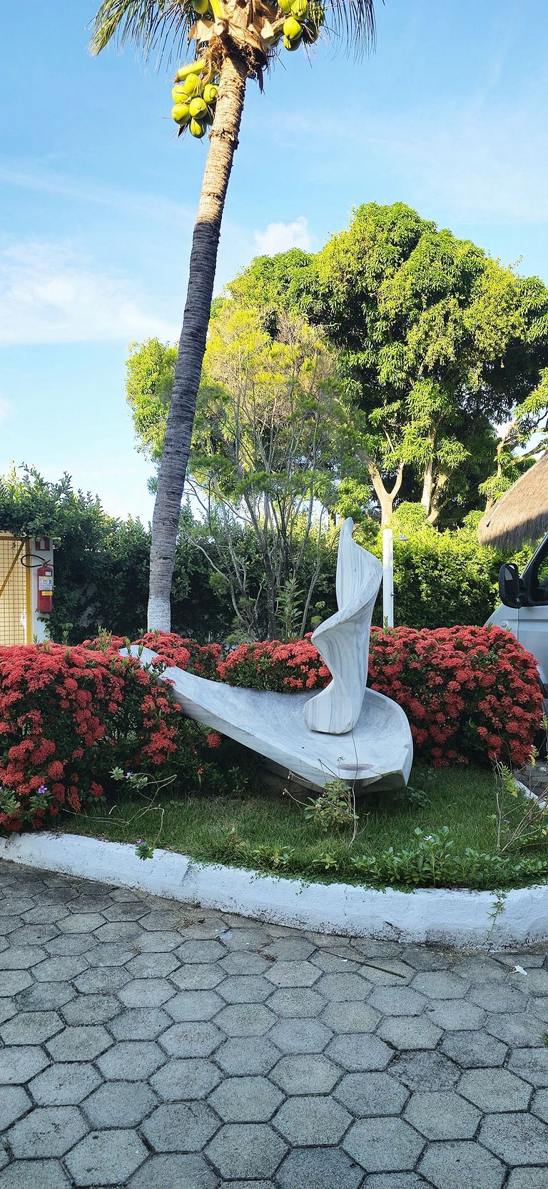 Yacht Village Praia JR